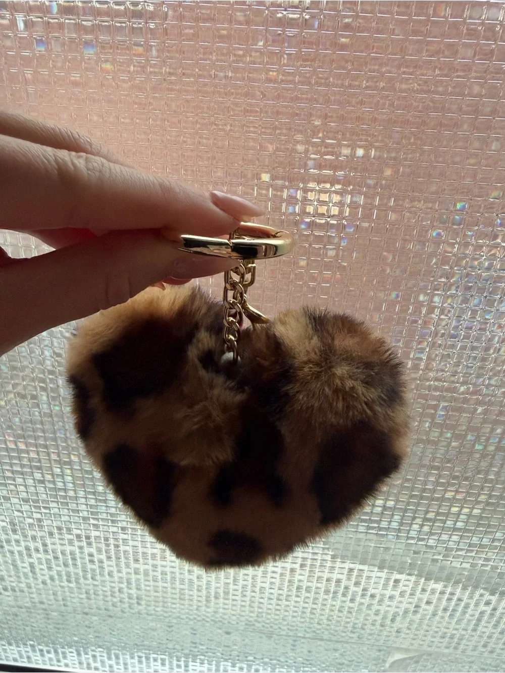 Faux Fur Leopard Heart Keychain - Brown